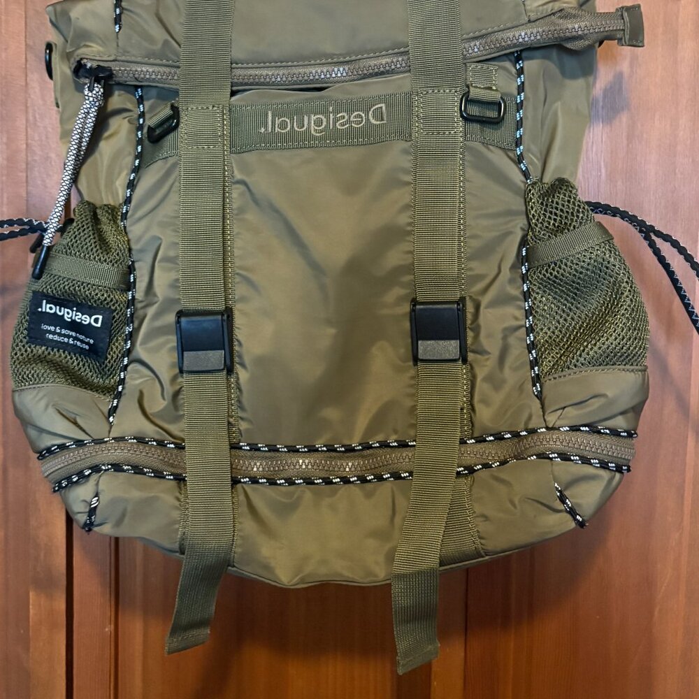 Desigual - convertible backpack into bag, large side pockets, multiple straps